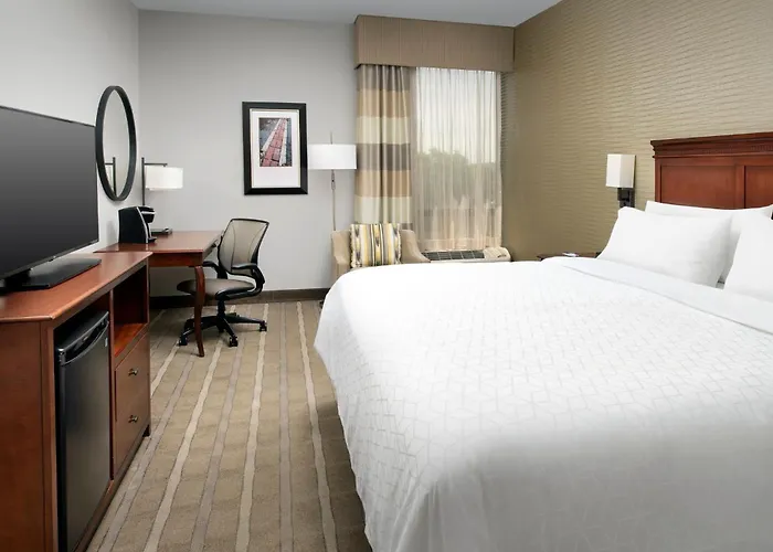 Holiday Inn Express Boston North-Woburn By Ihg